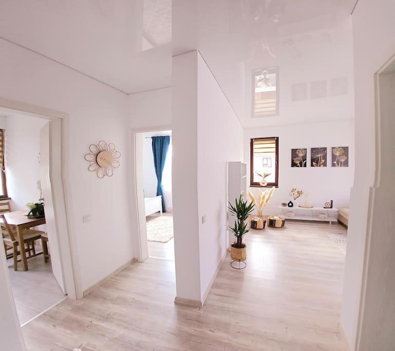 Cozy Sorada 1 Apartment Bragadiru Exterior photo